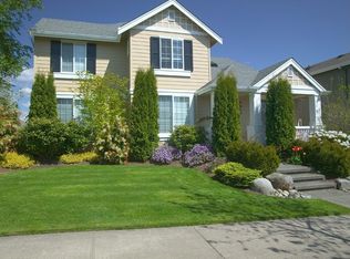 7318 Fairway Ave SE, Snoqualmie, WA 98065