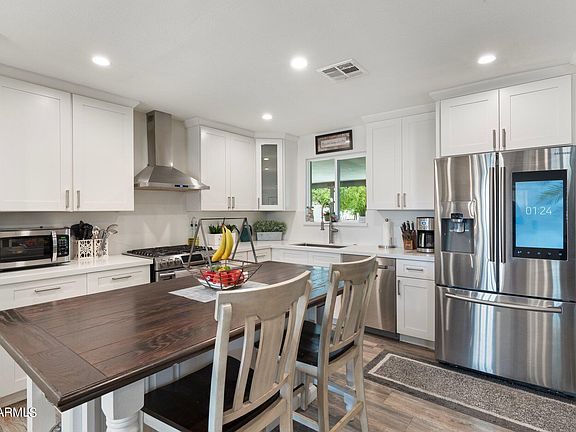 3rd image of 6644 E Oak Street