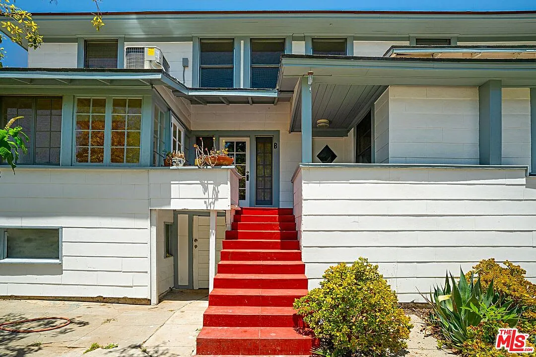 3 bed, 2.0 bath, 1750 sqft, $4,700 — Photo 3