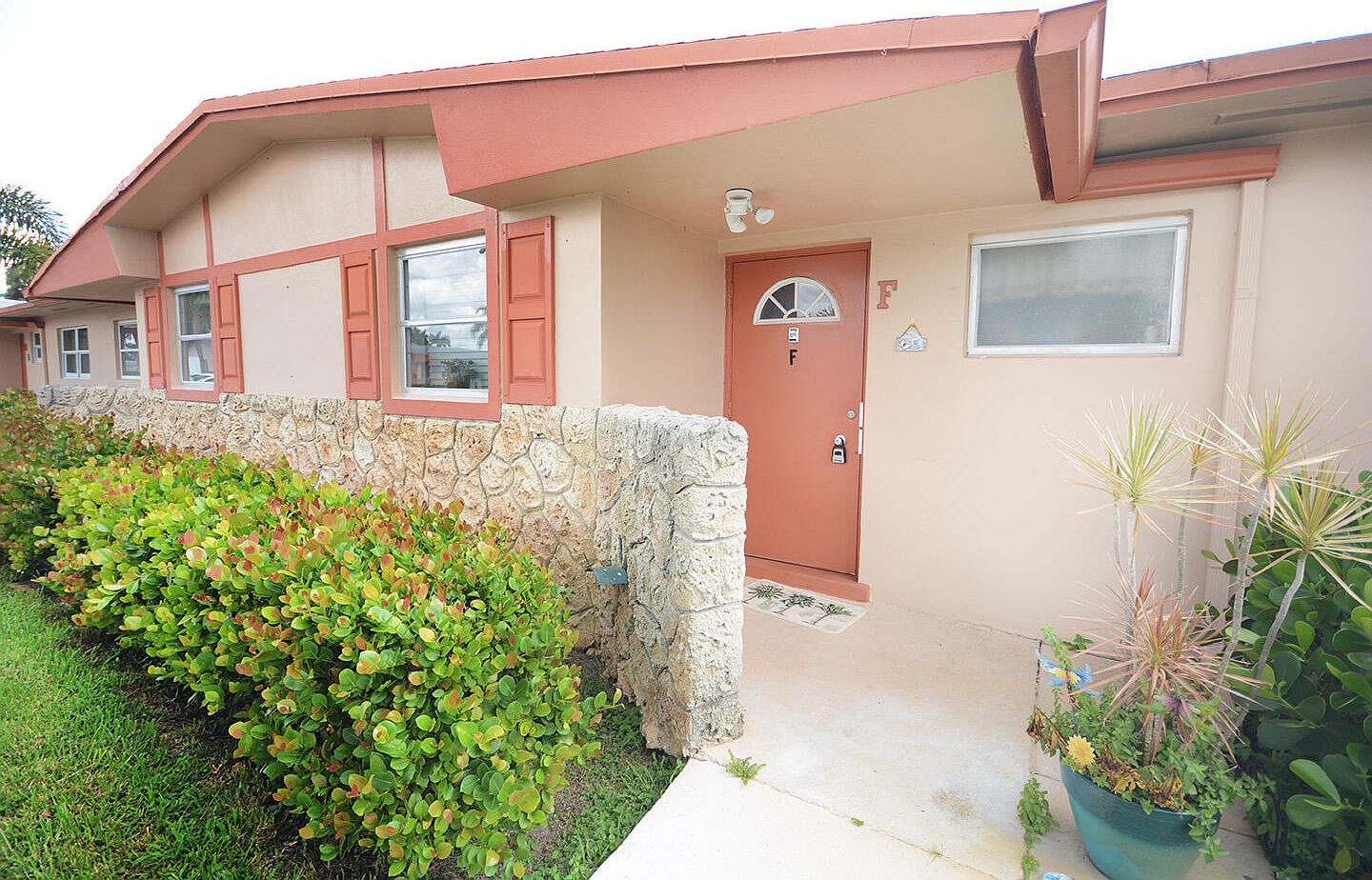 2995 Crosley Dr W APT F, West Palm Beach, FL 33415 Zillow