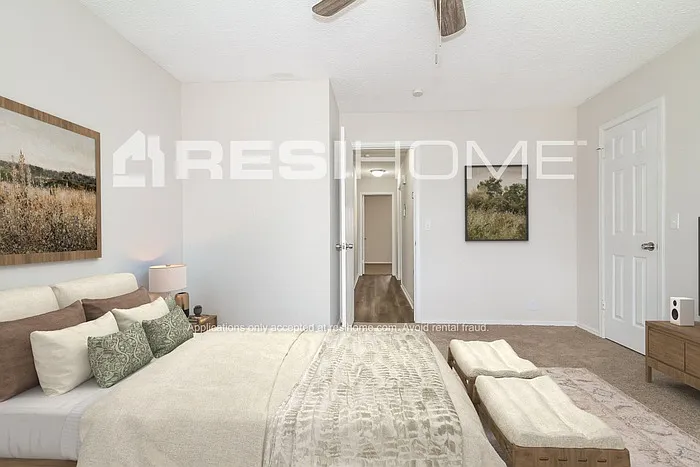 8520 NW 92nd St — Photo 7