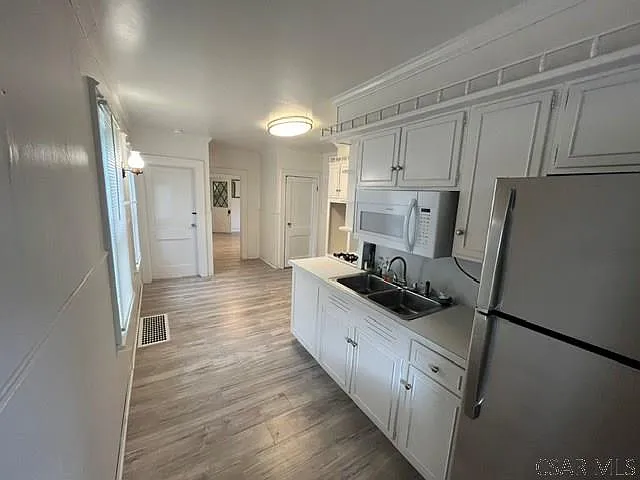 129 J St #129 — Photo 11