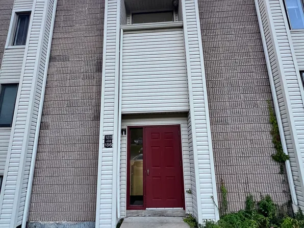 186 Burgundy Hill Ln #186, Middletown, CT 06457