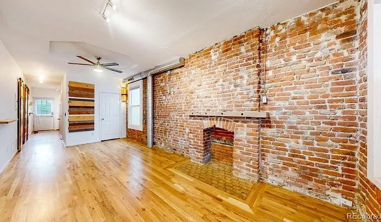 2738 N Downing St — Photo 2