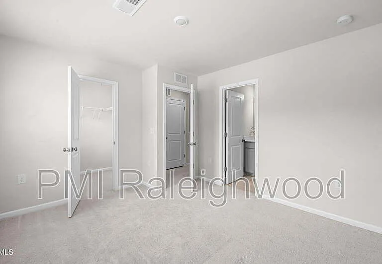 1838 Woodall Crest Dr — Photo 32