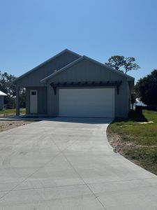 1713 Saint Georges Ct, Eastpoint, FL, 32328