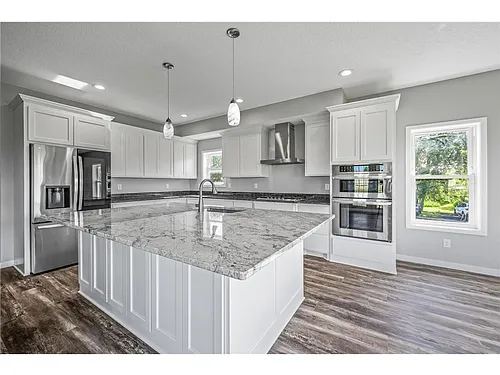 29344 Mary St Photo 1