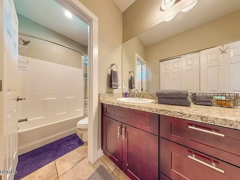 2561 W Cripple Creek Dr — Photo 13