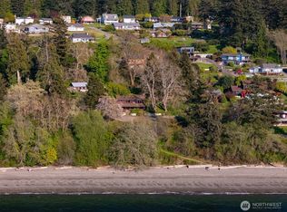 2560 W Shore Dr, Lummi Island, WA