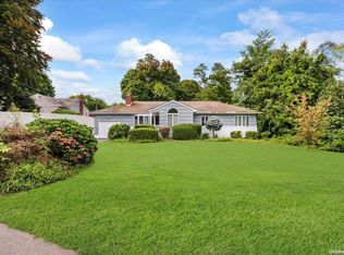 23 Old Northport Rd, Huntington, NY 11743