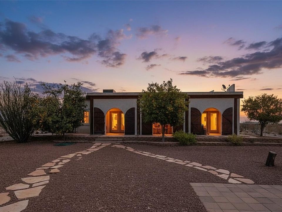 14105 S Cactus Road, Yucca, AZ 86438 | MLS #026300 | Zillow