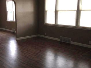 1435 Adlai Stevenson Dr, Springfield, IL 62703