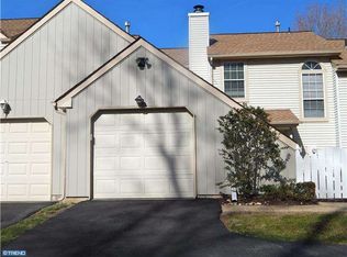 1705 Hawkins Dr, Southampton, PA
