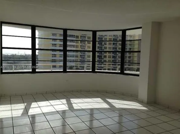 5555 Collins Ave APT 8S, Miami Beach, FL 33140