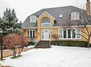 1722 S Fairview Ave, Park Ridge, IL 60068