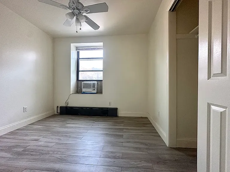 500 W 44th St #4F — Photo 6