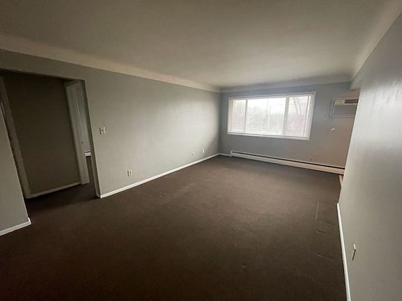 4th image of 1721 7th St E Unit 11