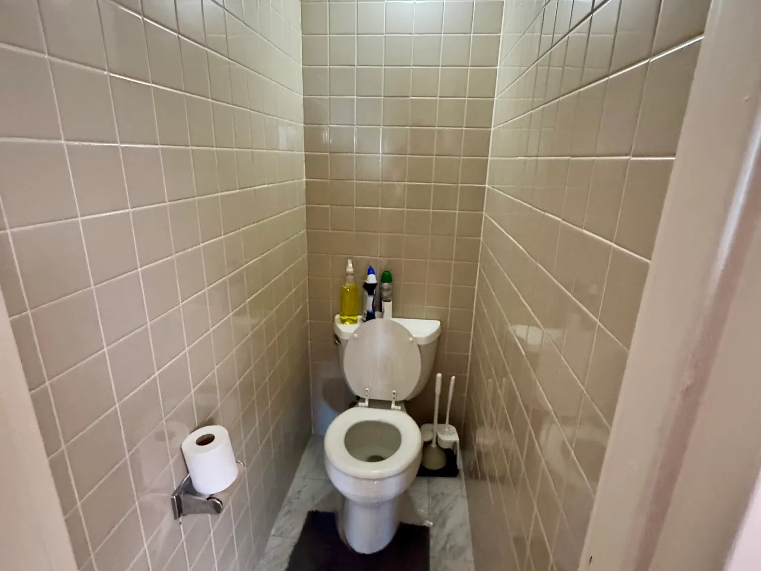 3 bed, 9999 sqft, $3,600 — Photo 4
