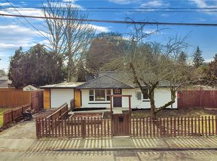 5702 241st St SW, Mountlake Terrace, WA 98043