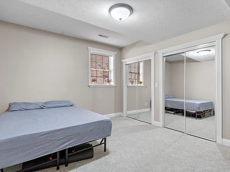 2320 Chatham Rd #1 — Photo 35