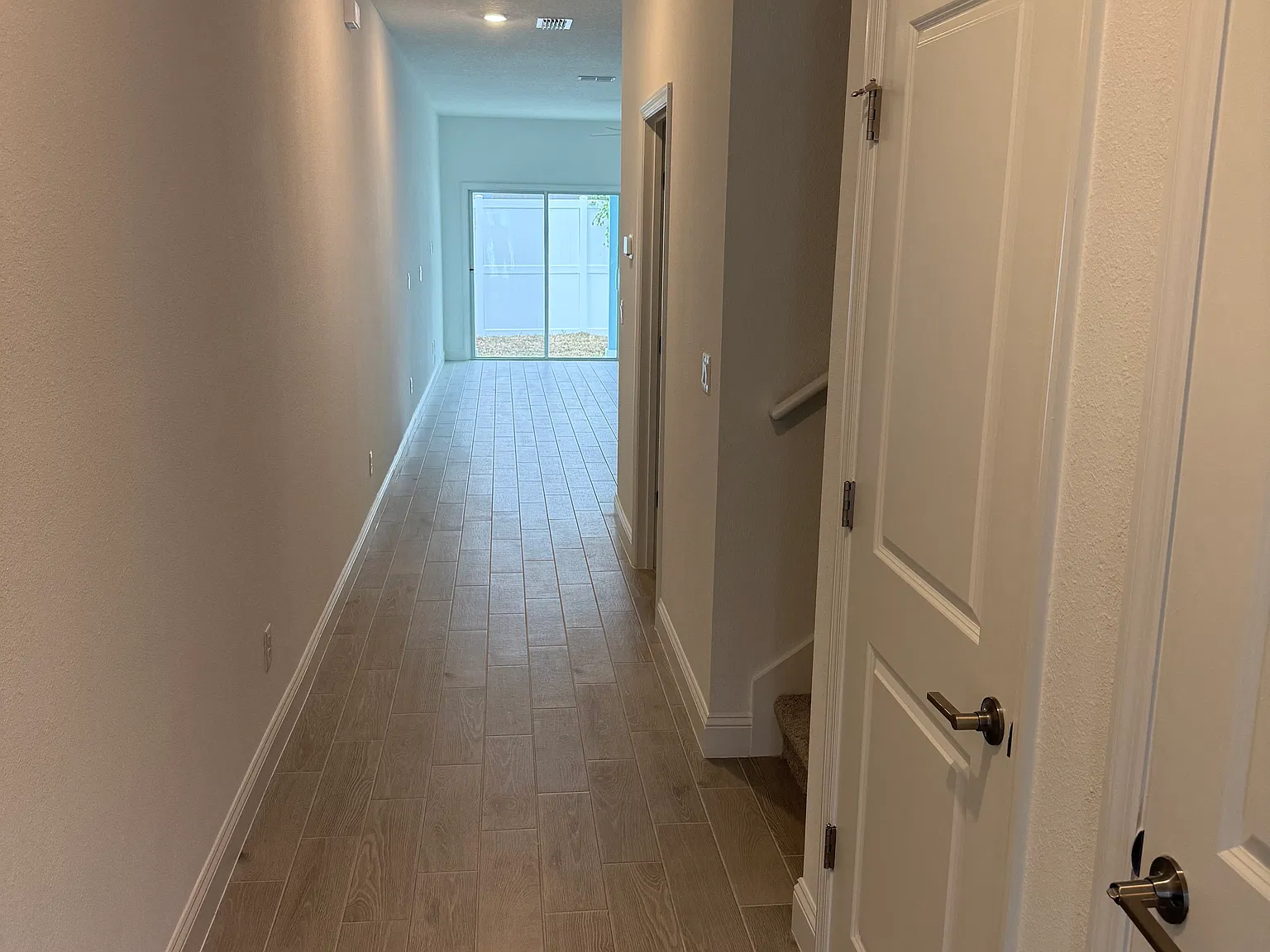 4 bed, 1558 sqft, $2,300 — Photo 4