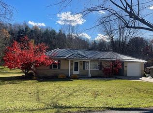 622 Shady Ln, Windber, PA 15963