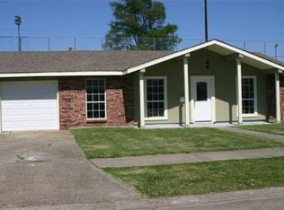 1921 Concord Rd, Gretna, LA 70056