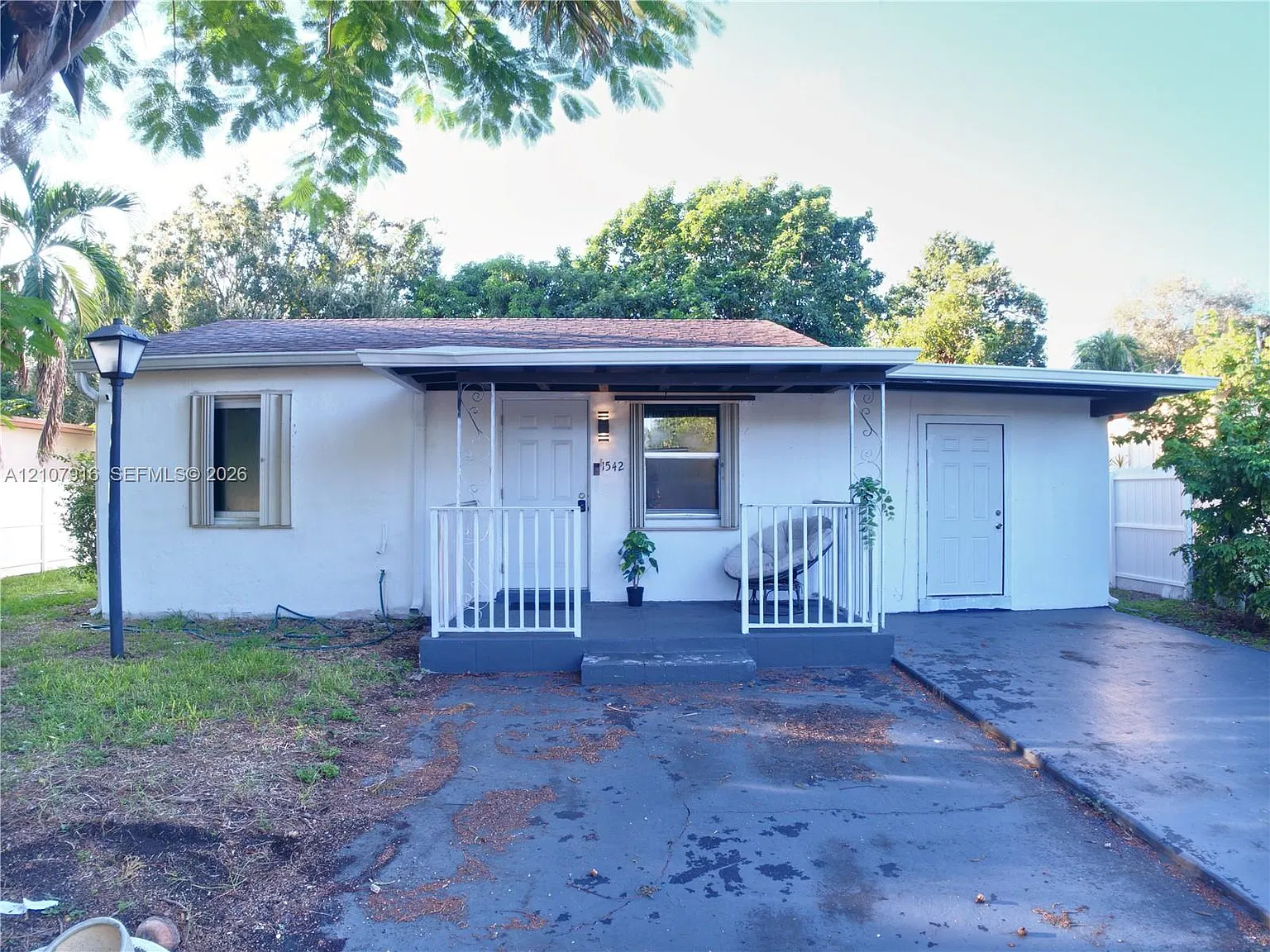 Avocado Estates 1st Addn — Photo 3