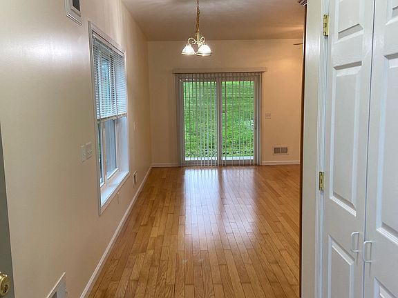 5th image of 205 Betsinger Rd