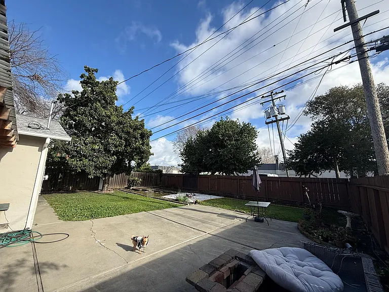 810 Keith Ln — Photo 11
