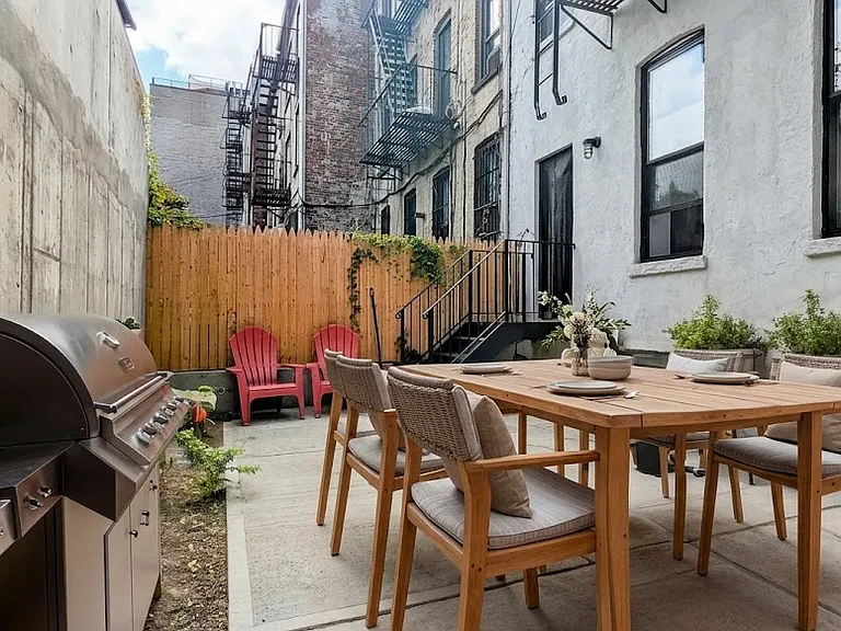 197 Prospect Ave #1R — Photo 6
