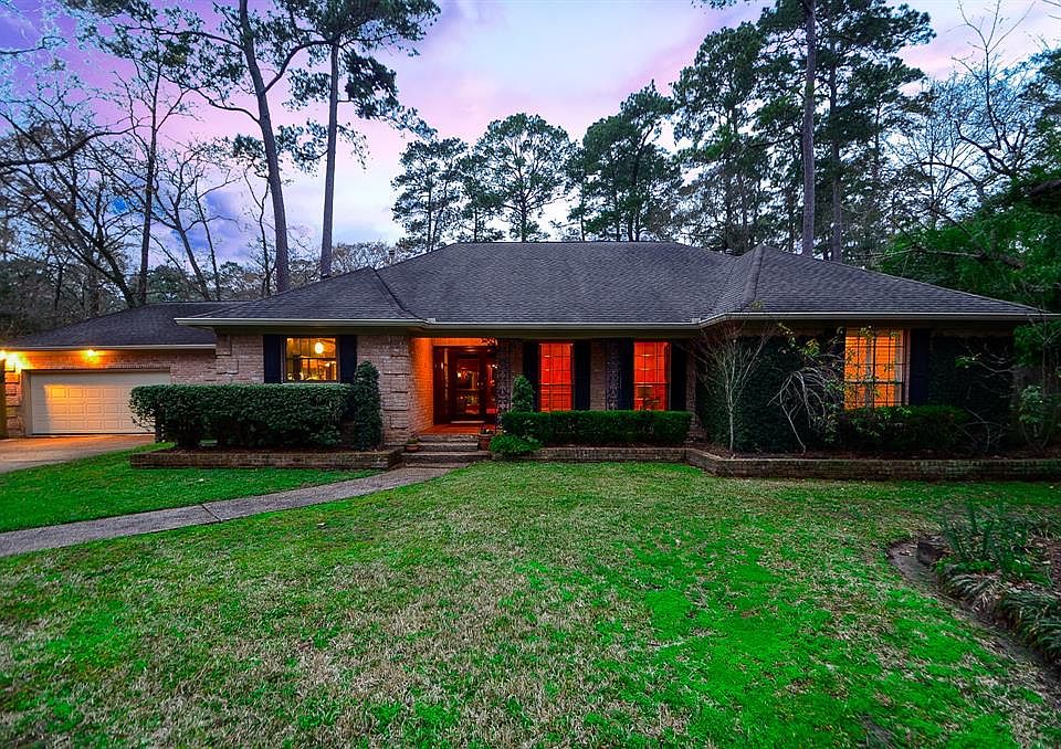 1st image of 2410 Kings Forest Dr