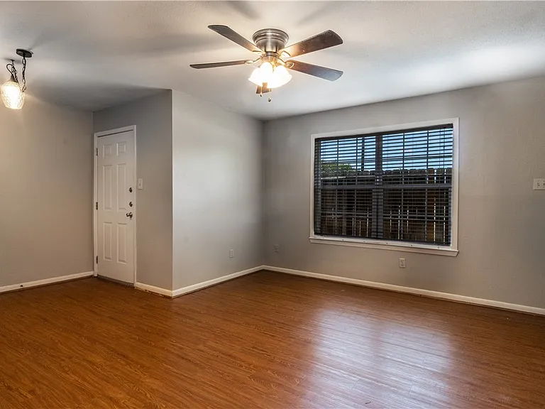 1801 Treehouse Trl #A — Photo 2