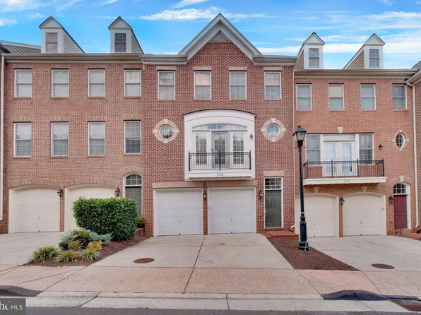 510 Triadelphia Way, Alexandria, VA 22312