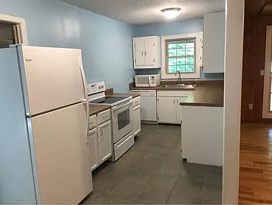 103 Opal Dr — Photo 2
