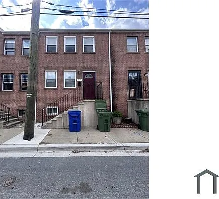 2120 Brunt St — Photo 12