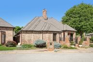 Millbrook Dr-0205-001.jpg