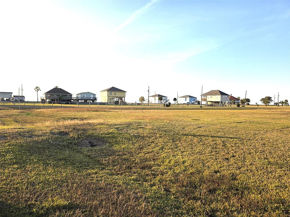 1st image of 1 Mockingbird Ln