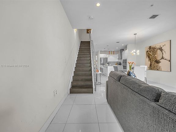 4th image of 10220 63rd Ter #209