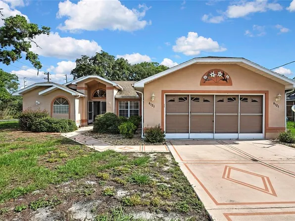6121 Piedmont Dr, Spring Hill, FL 34606