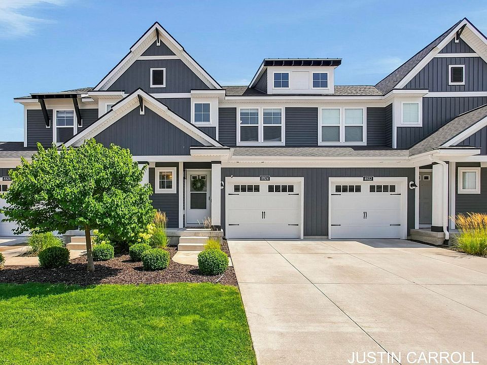 1st image of 8924 Barrington Ln #40