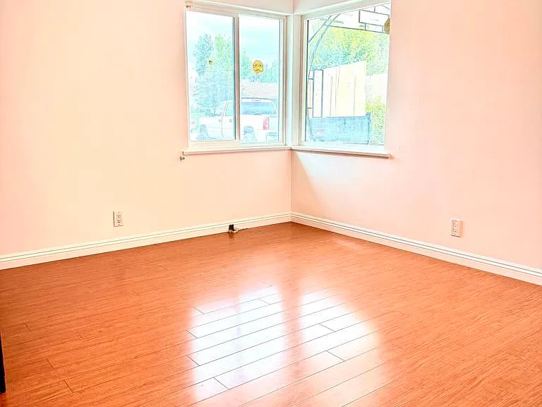 1126 Louise Ave — Photo 26