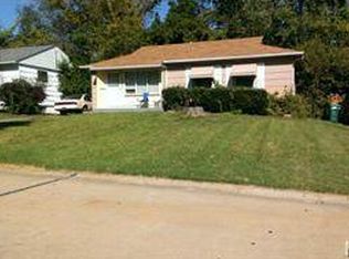 9742 Scottdale Dr, Saint Louis, MO