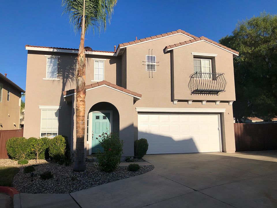 New Paint & Landscaping 