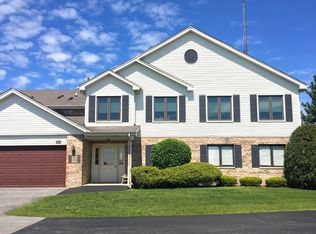 19447 Manchester Dr, Mokena, IL 60448