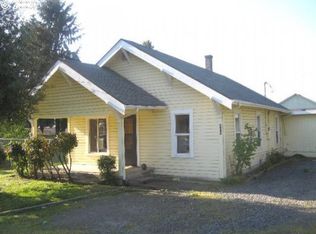 425 Hunsaker Ln, Eugene, OR 97404