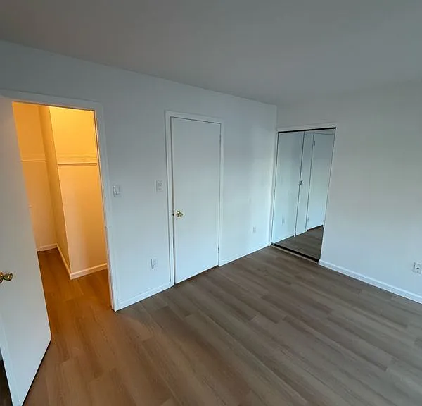 2807 Hawthorn Ct — Photo 14