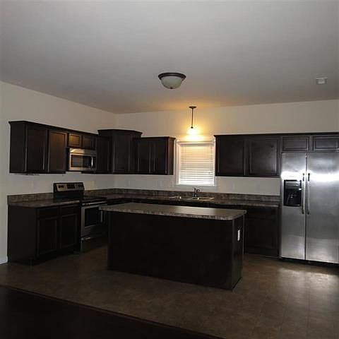 2nd image of 102 Ironwood Ct