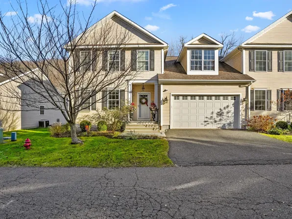 3 Bailey Boulevard #3, Bethel, CT 06801