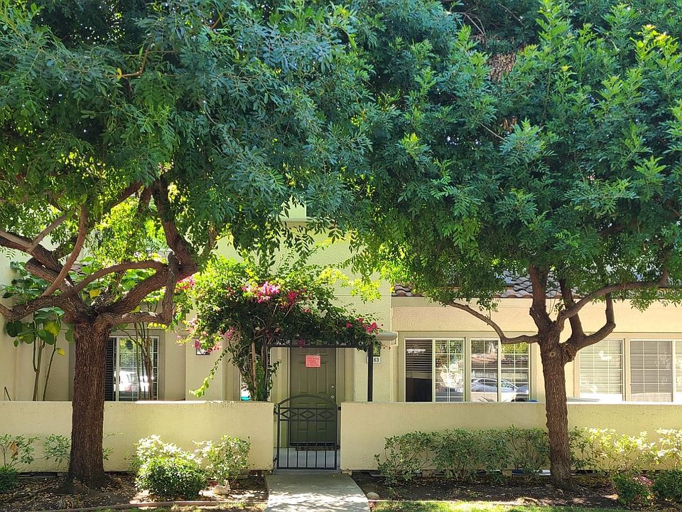 1st image of 1363 Tea Rose Cir